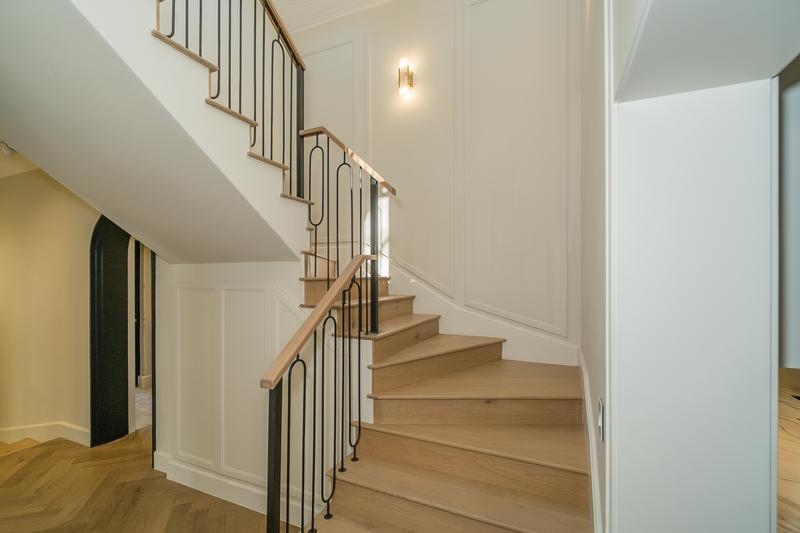 5 Bedroom Property for Sale in Newlands Western Cape